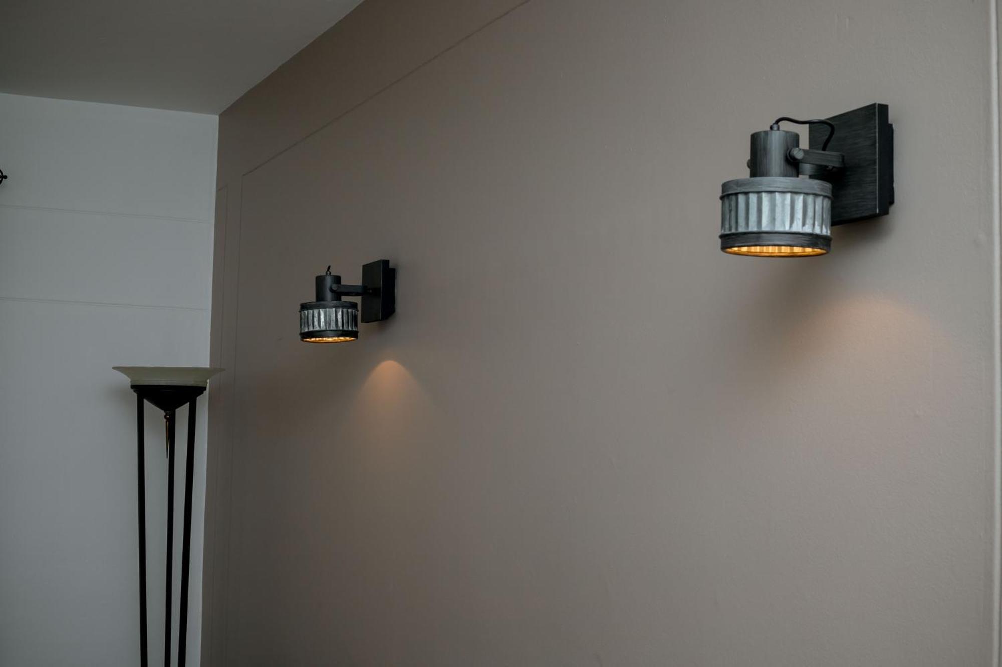 Urban Oasis Apartments At Hidas Уиндхоек Екстериор снимка